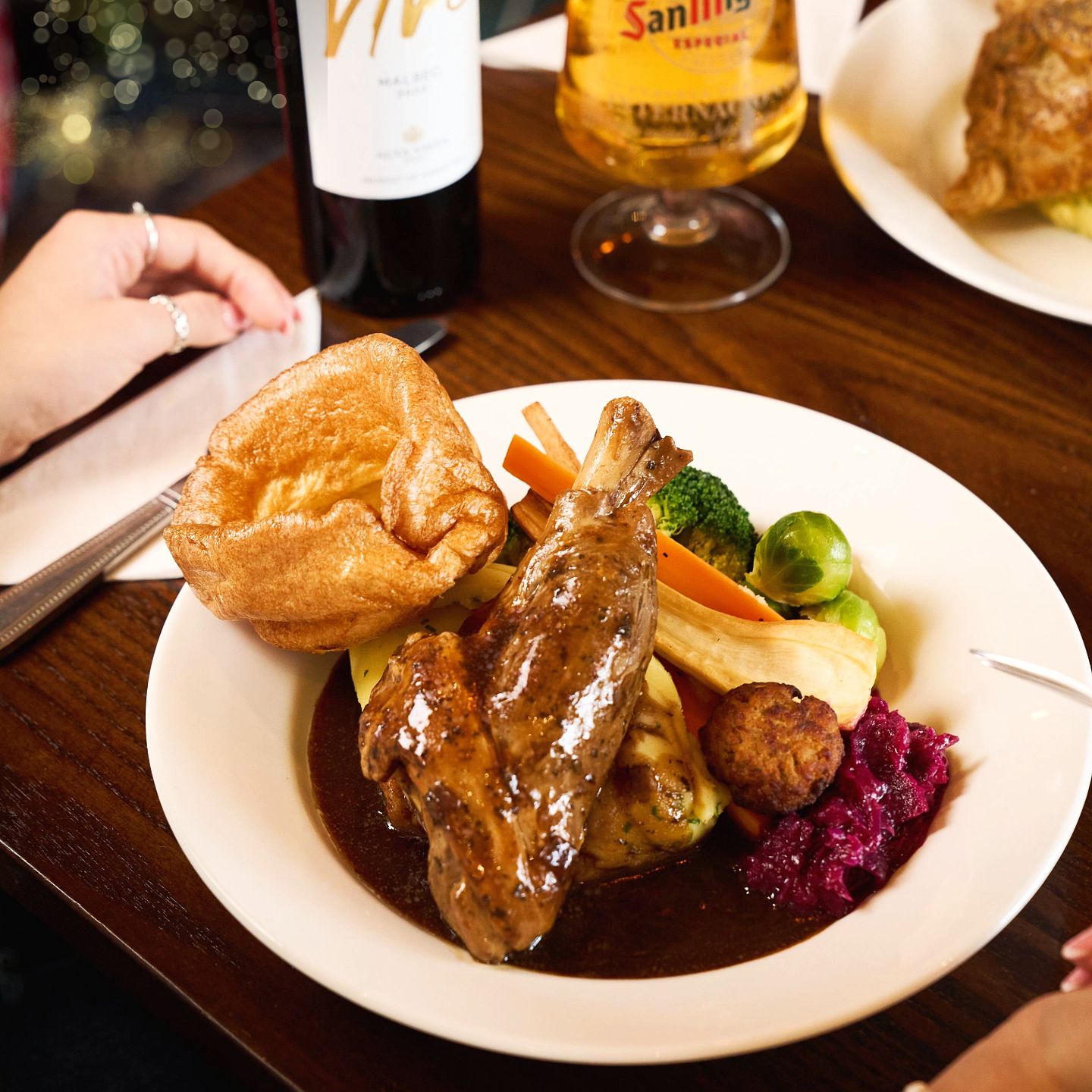 Christmas Day 2025 Lunch, Dinner & Dining at The Crows Nest in Nuneaton